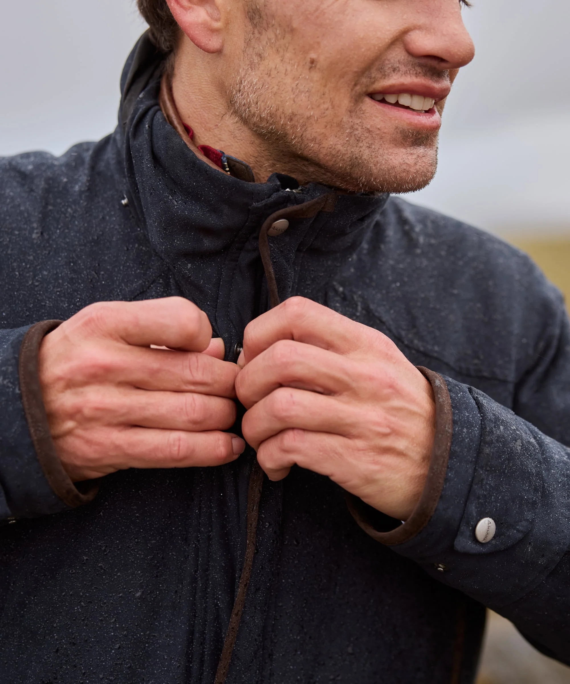 Oundle Country Coat - Carbon Navy - Image 9