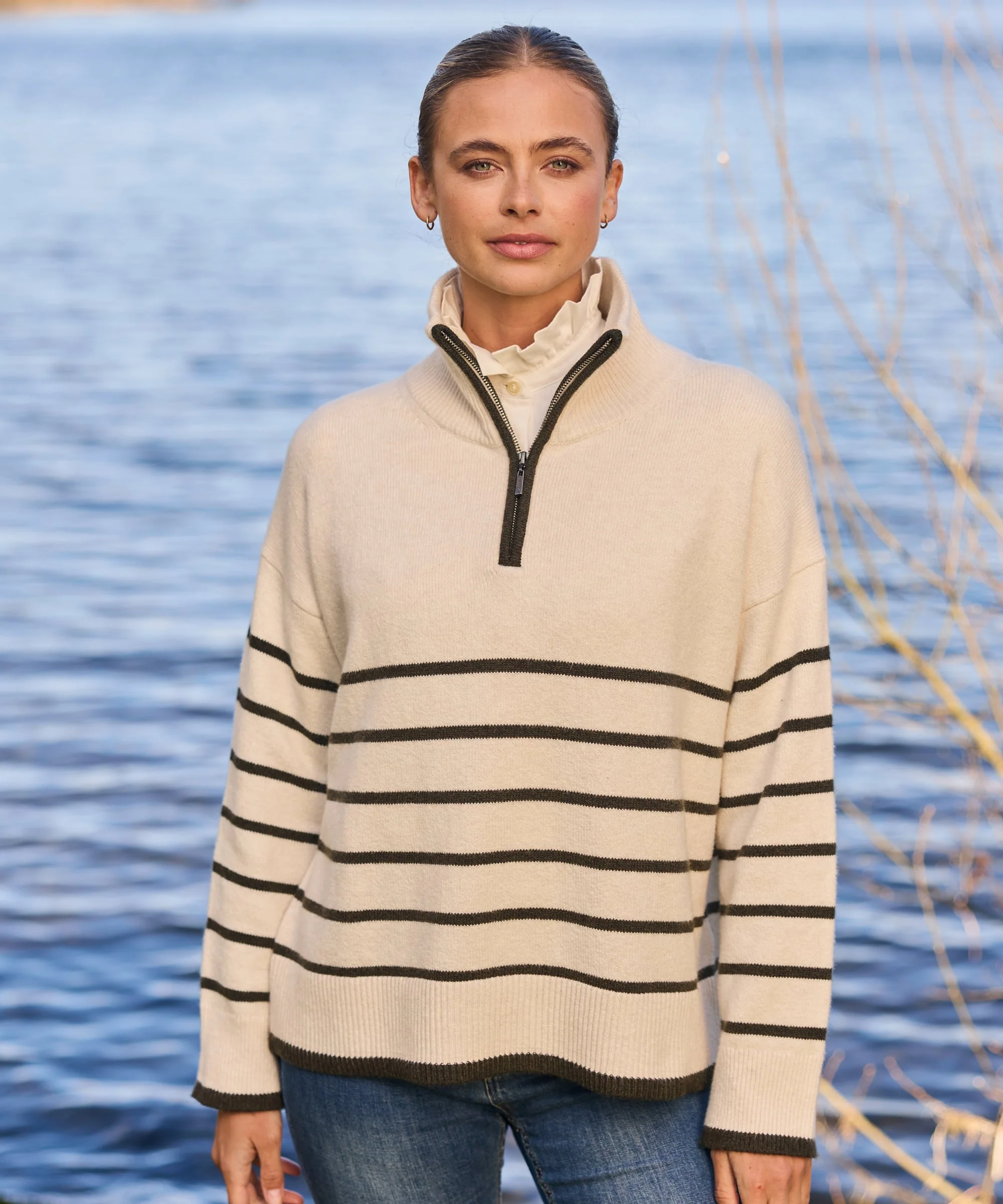 Sandsend Quarter Zip Jumper - Soft White/Loden - Image 2